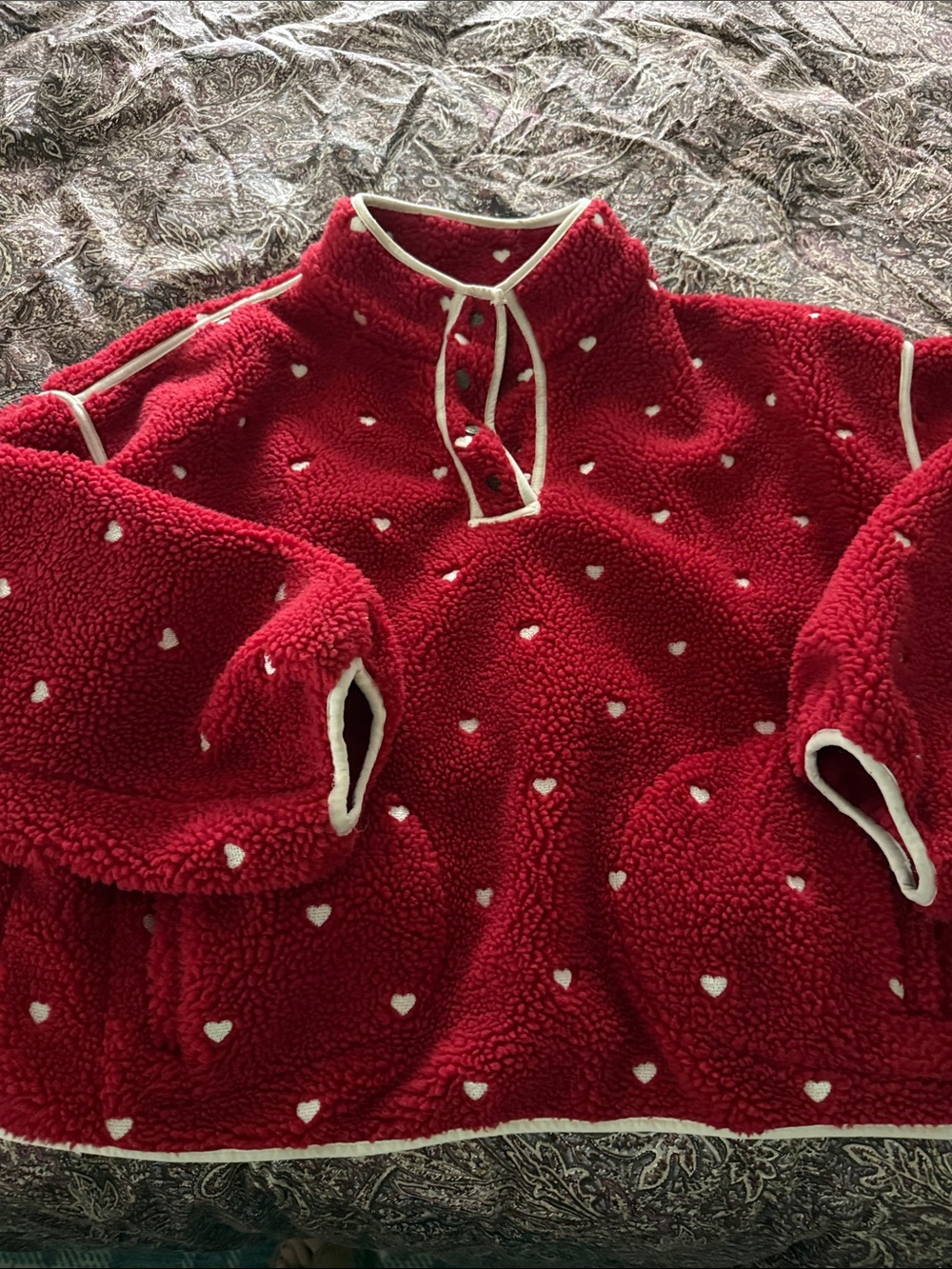 Red Heart-Print Cowl Sherpa Pullover
